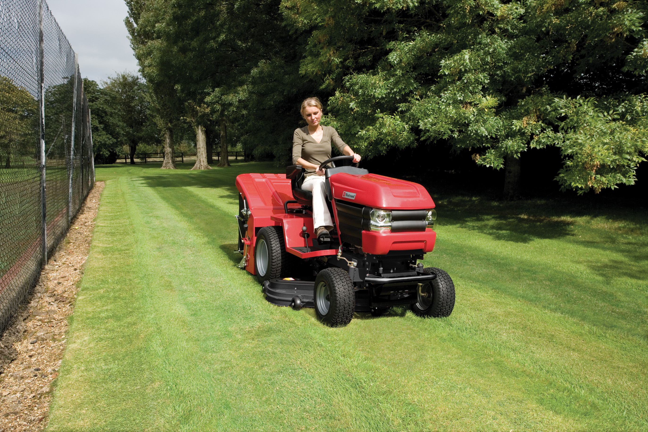 Westwood outlet garden tractors